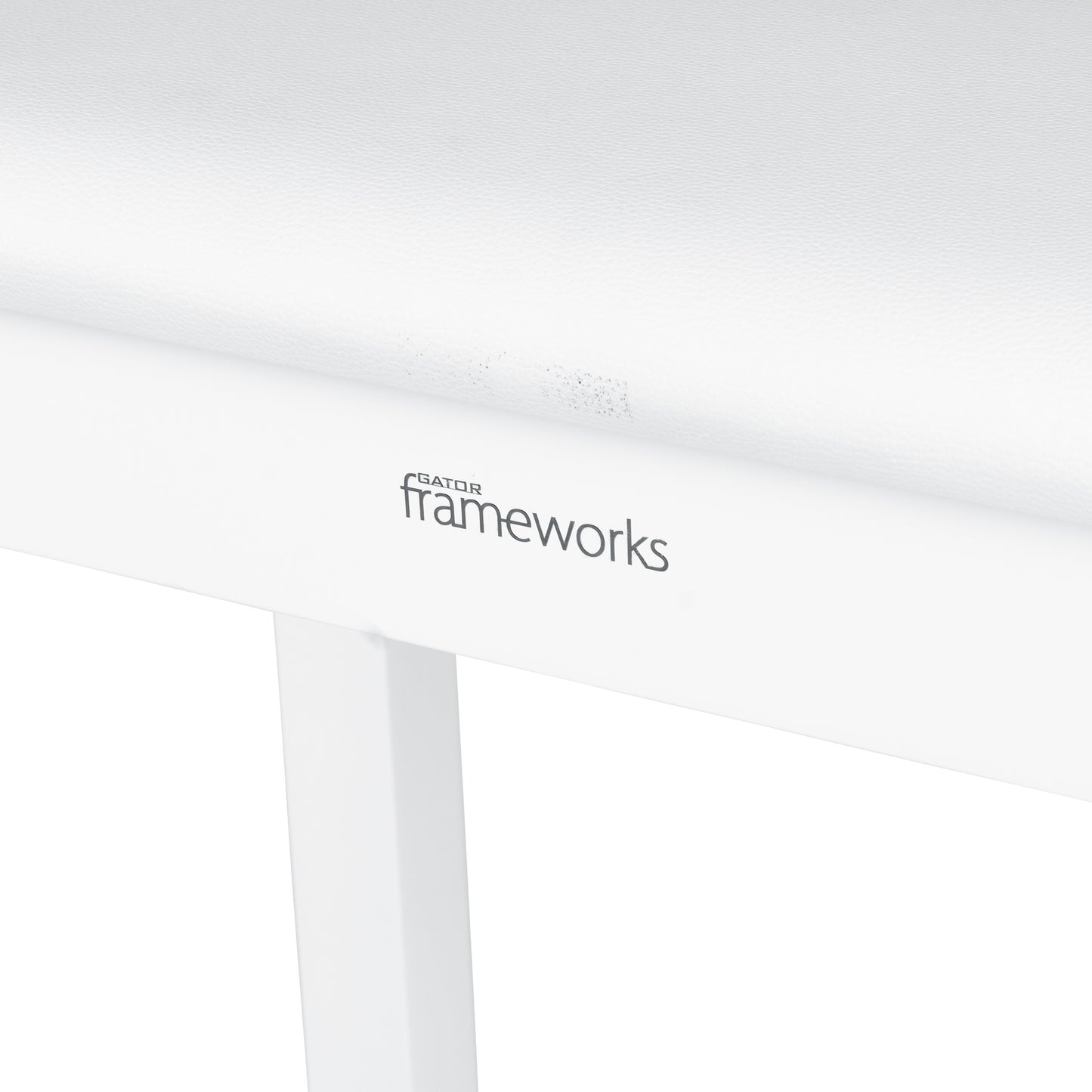 Gator GFW-KEYBENCH-WDWH Traditional Wooden Piano Bench | White
