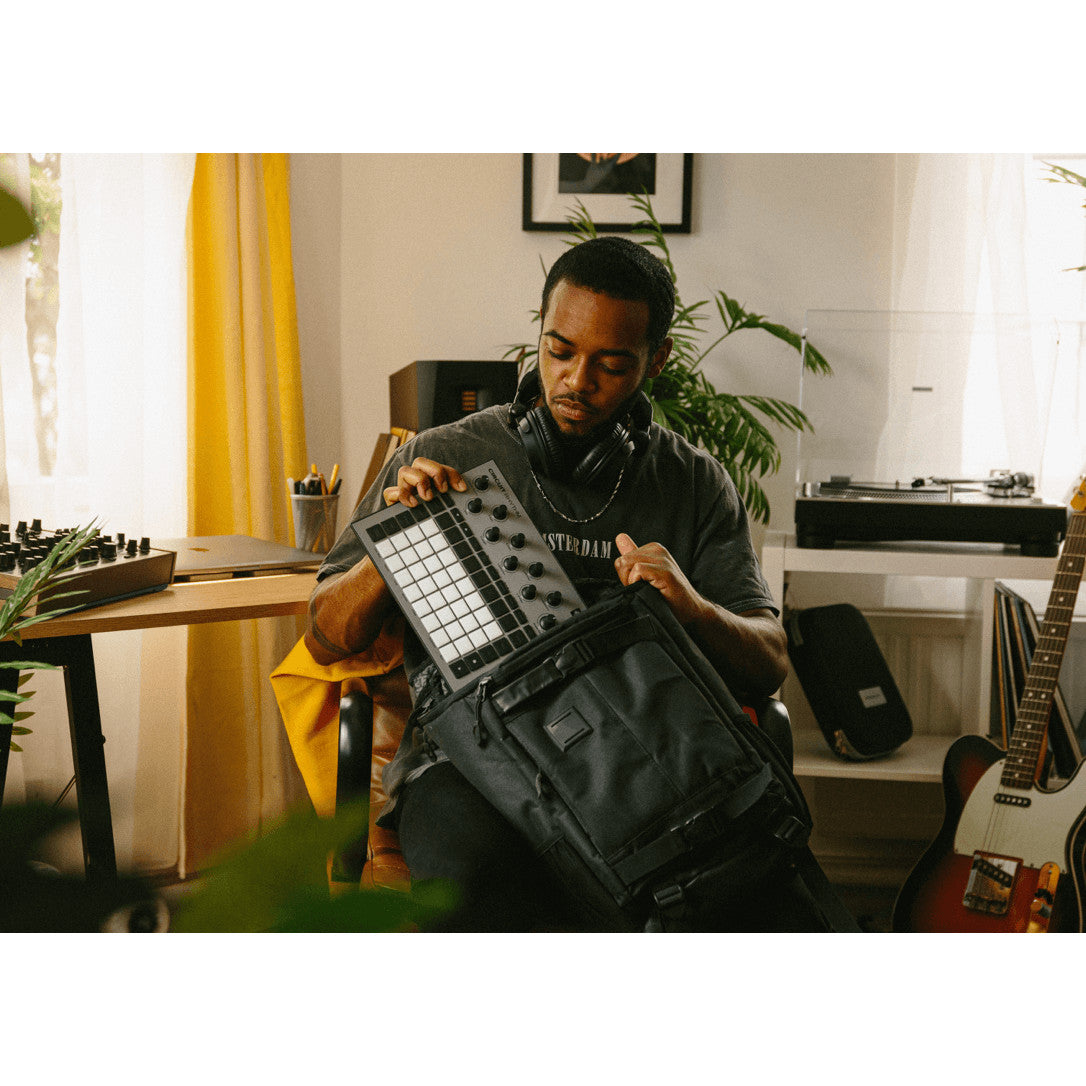 Novation Circuit Rhythm Standalone Beatmaking Sampler lifestyle portability