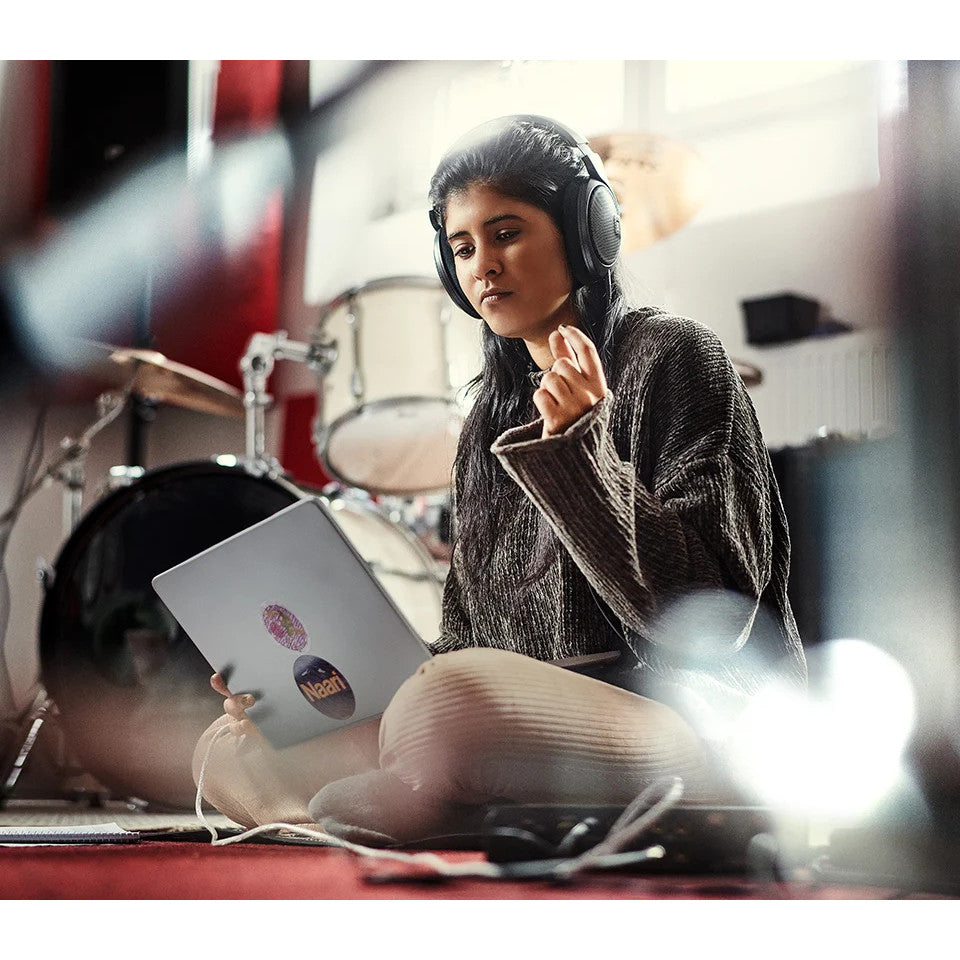 Sennheiser HD 400 PRO Open Back Studio Reference Headphones lifestyle 3