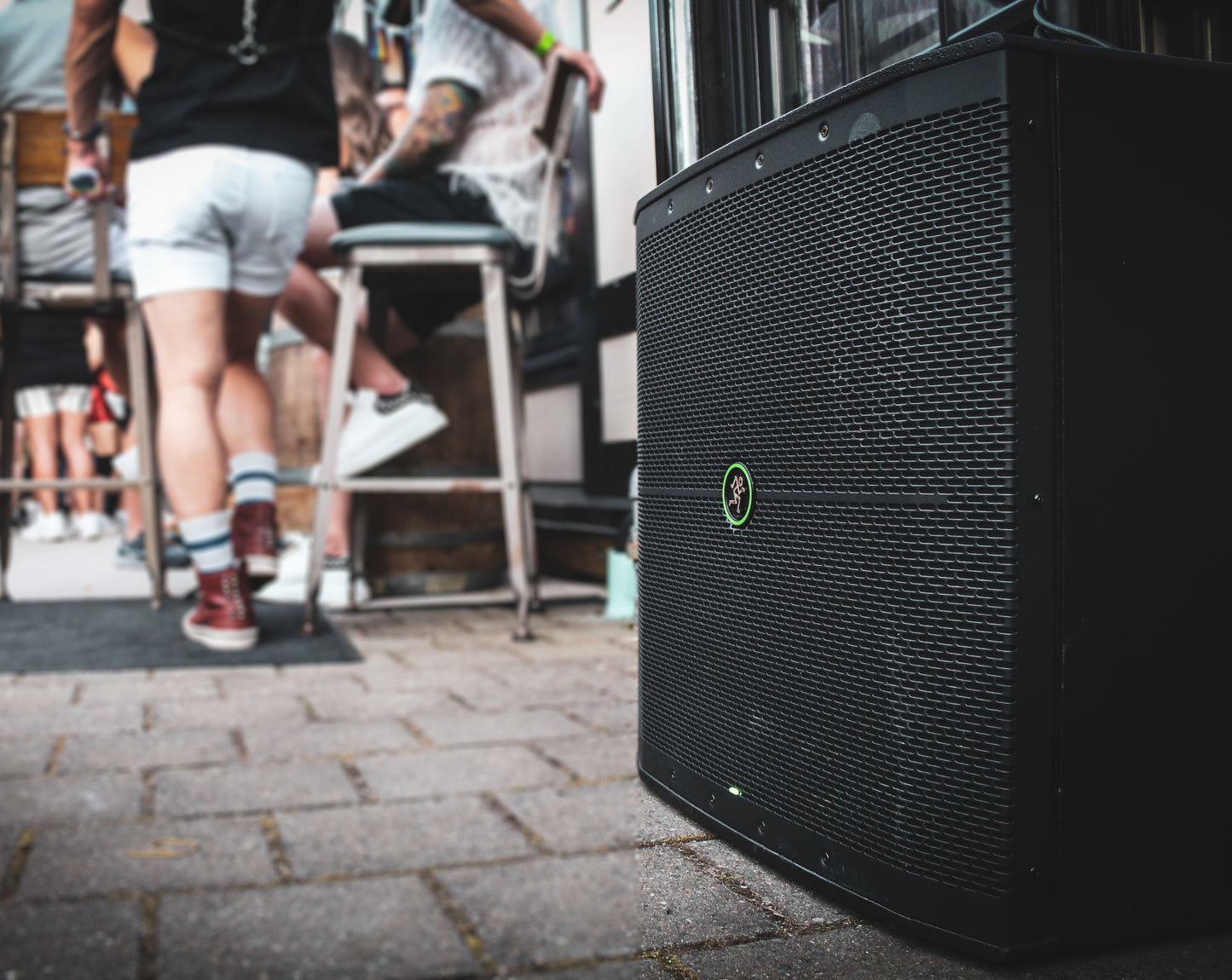 Mackie Thump118S 18-Inch 1400W Powered Subwoofer outside