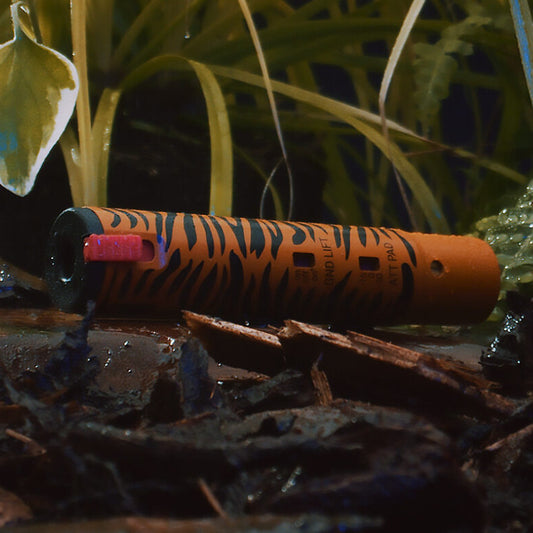 sE Electronics DM3 Dynamite Active In-Line Direct Box lifestyle