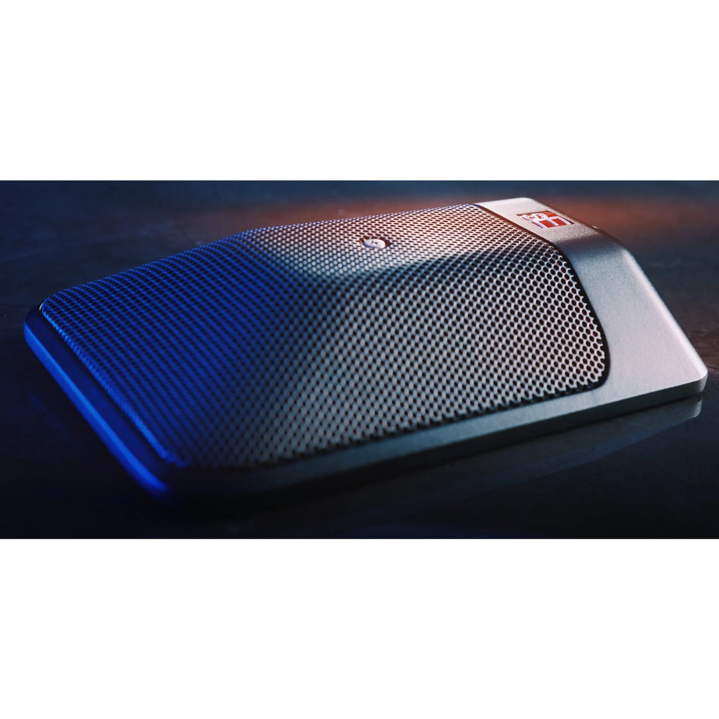 sE Electronics BL8 Cardioid Condenser Boundary Microphone lifestyle