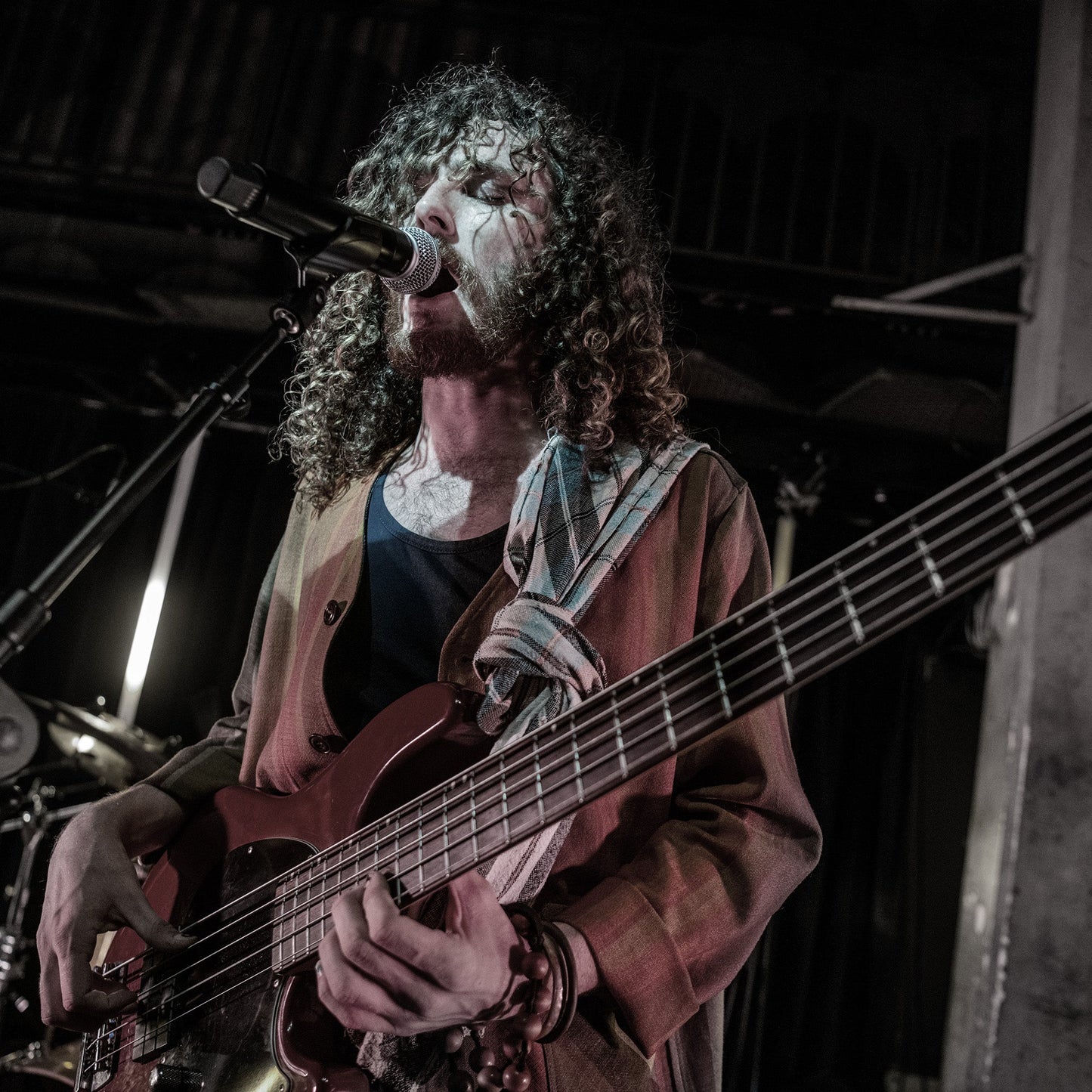 Shure ULXD2/SM58 Digital Handheld Transmitter lifestyle