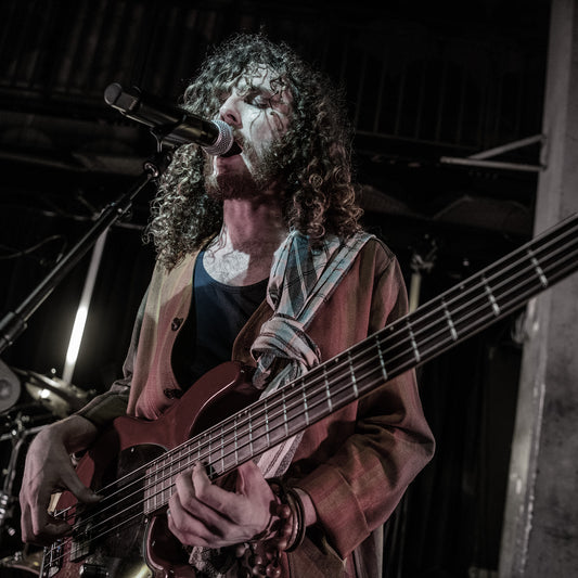 Shure ULXD2/SM58 Digital Handheld Transmitter lifestyle