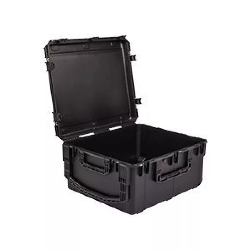SKB 3i-3026-15BE 30" x 26" x 15" w/wheels empty