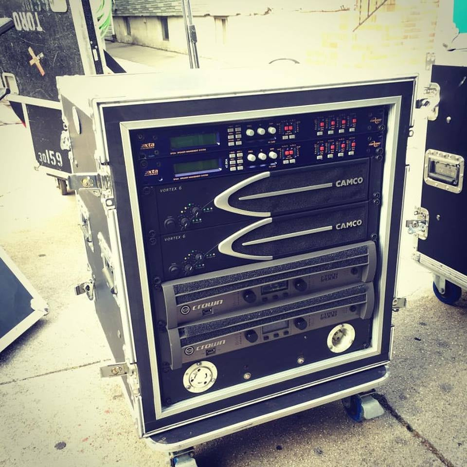 10219_ProX-T-10RSP-10U-Shockproof-Amp-Rack-Case-With-Casters_ALT25sqr