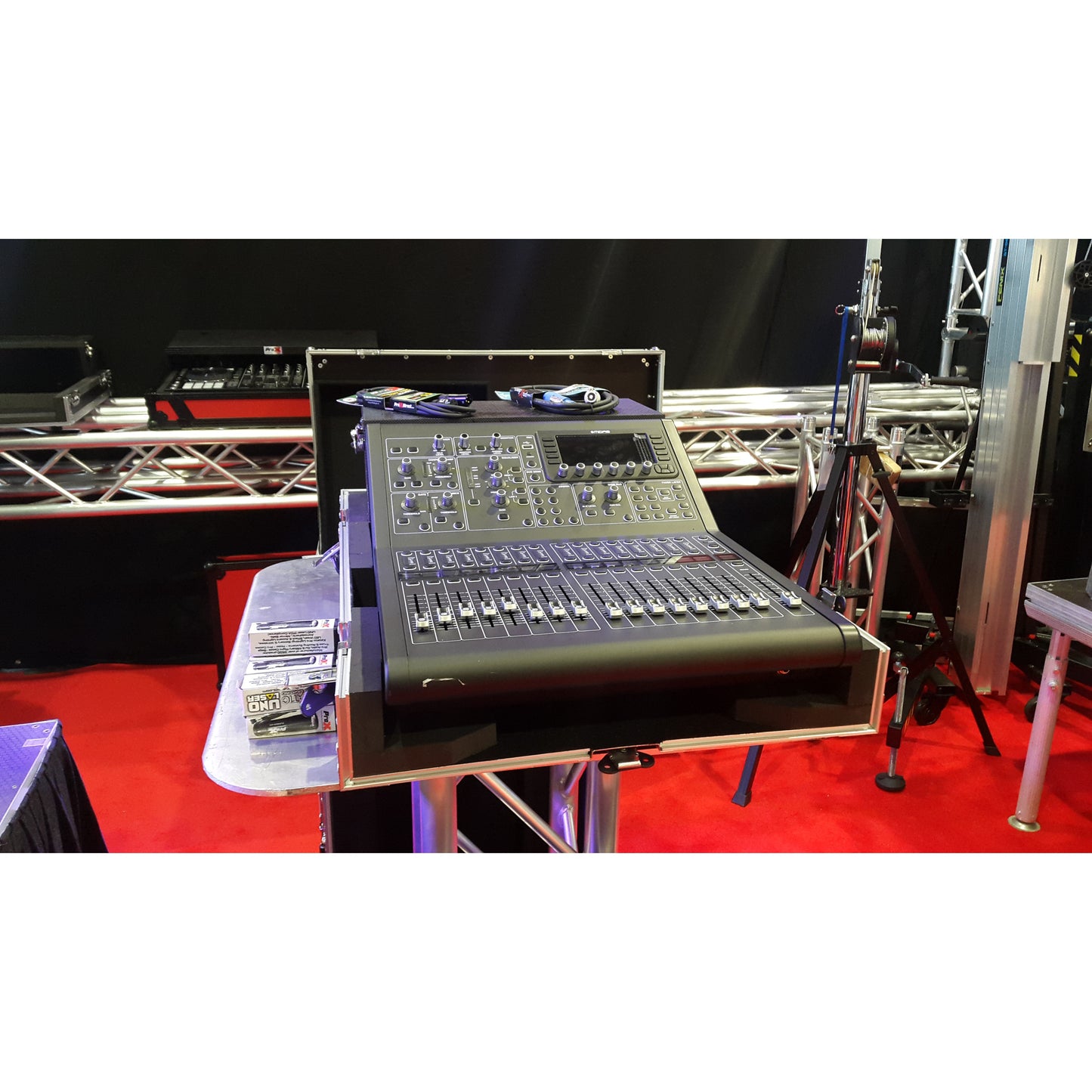 ProX ATA Flight Case for Midas M32R Console Road Case | With Doghouse | With Casters