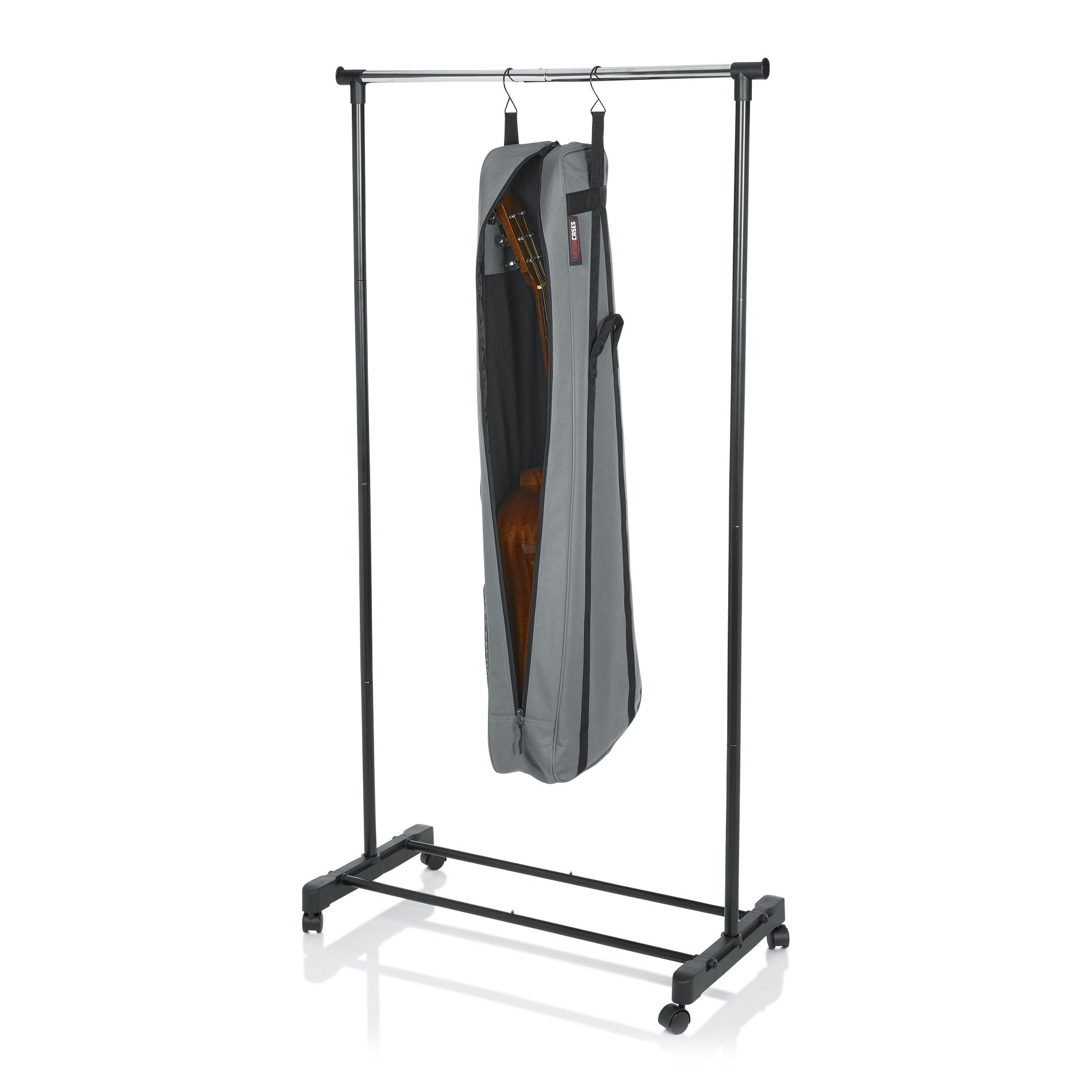 102820_Gator-GCB-ACOUSTIC-Closet-Hanging-Bag-For-Acoustic-Guitars_ALT01sqr