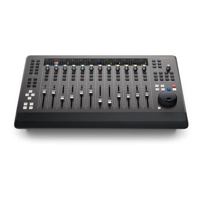 105982_Blackmagic-Design-Fairlight-Desktop-Console-Audio-Control-Surface_ALT02sqr
