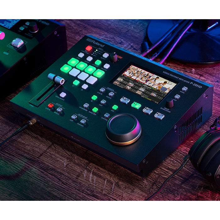 Roland P-20HD lifestyle 3