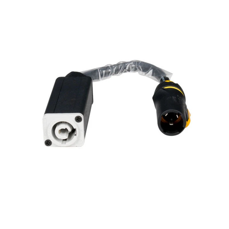 116418_Accu-Cable-SIP1PCOA-IP65-to-Standard-Locking-Power-Adapter_ALT02sqr