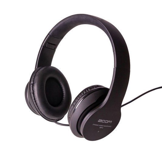 Zoom ZUM-2 Podcast USB Microphone Bundle headphones