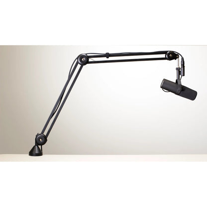 119795_Ultimate-Support-BCM-200-JamStands-Scissor-Style-Broadcast-Mic-Stand_ALT13sqr