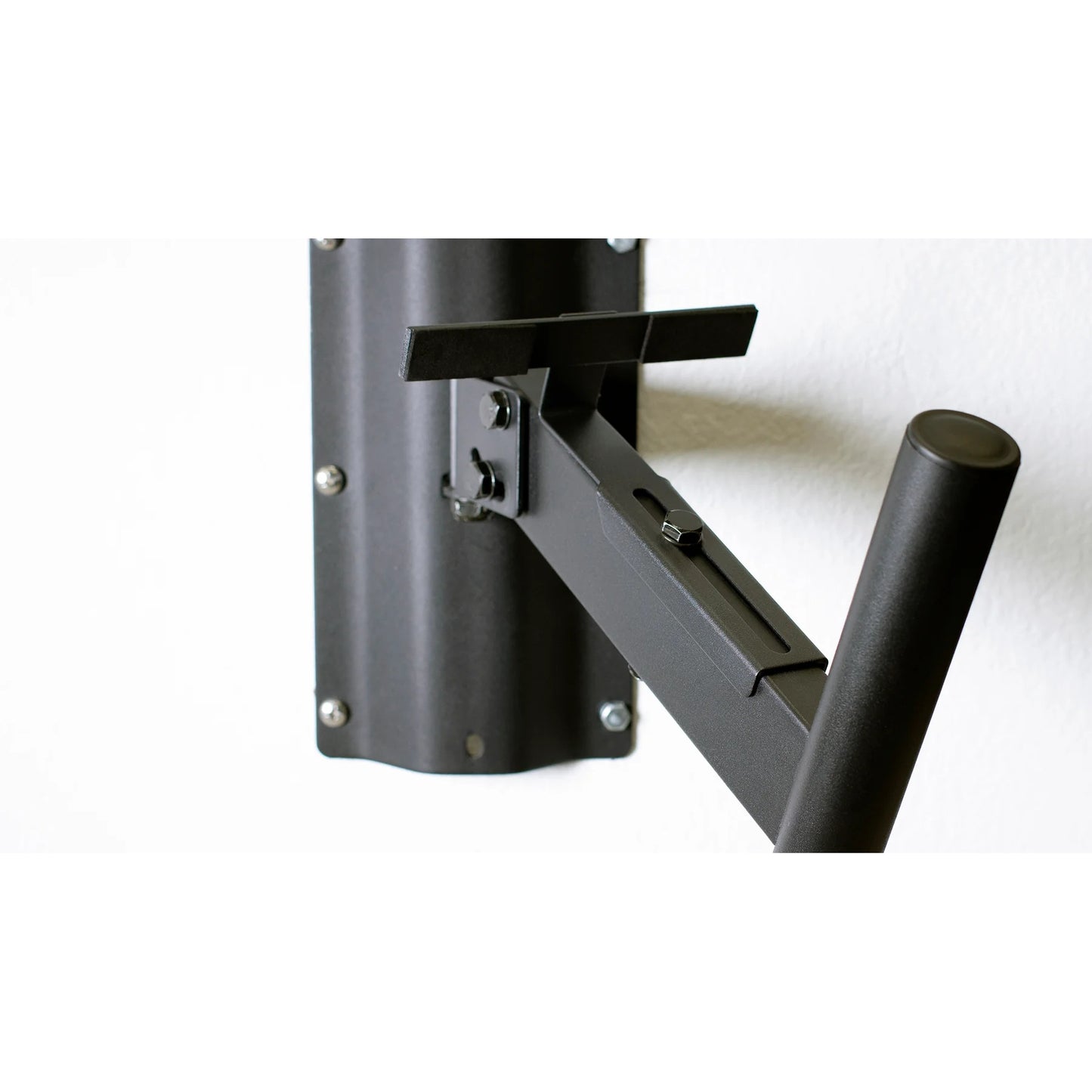 119796_Ultimate-Support-JS-WMB100-Adjustable-Wall-Mount-Speaker-Bracket_ALT02sqr