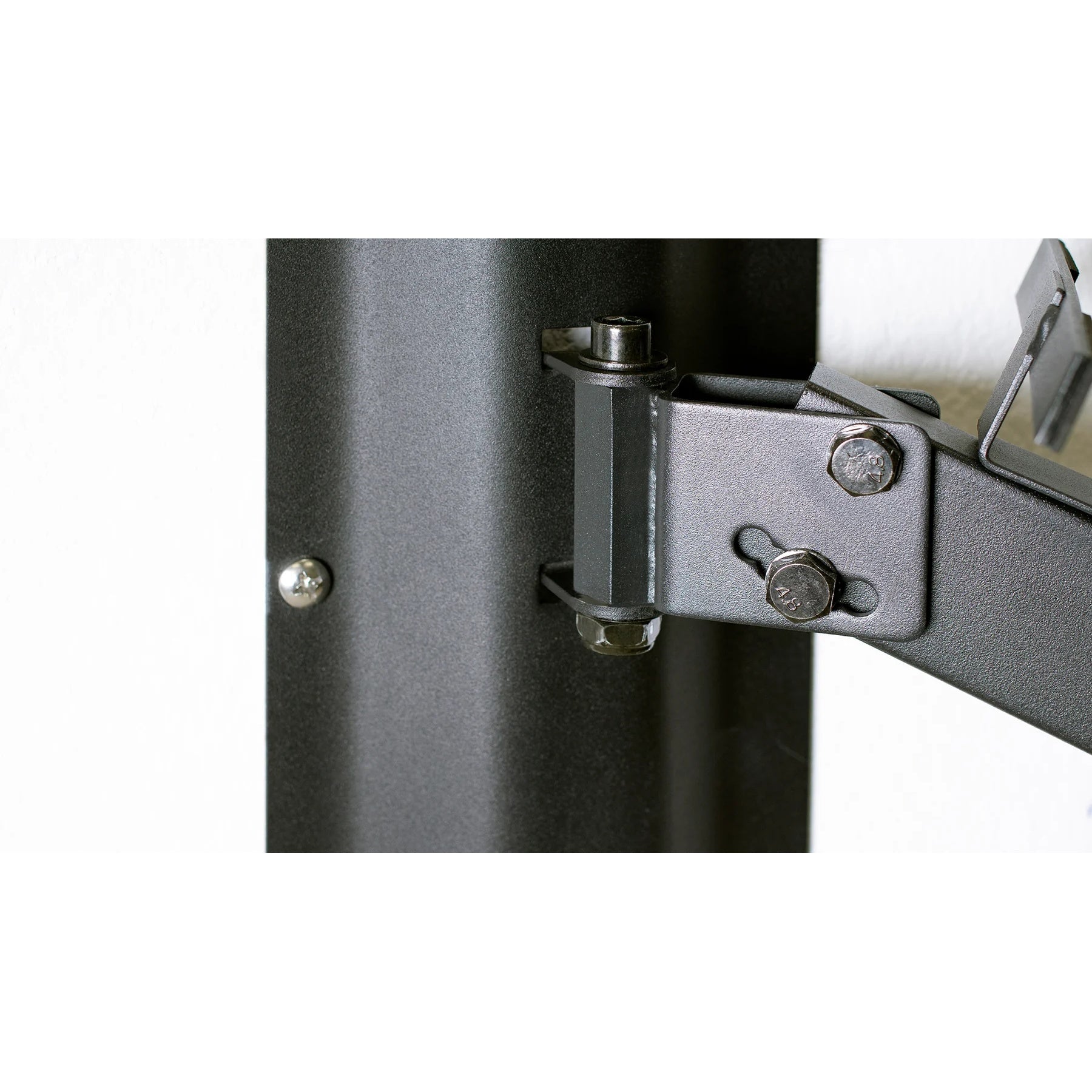 119796_Ultimate-Support-JS-WMB100-Adjustable-Wall-Mount-Speaker-Bracket_ALT06sqr