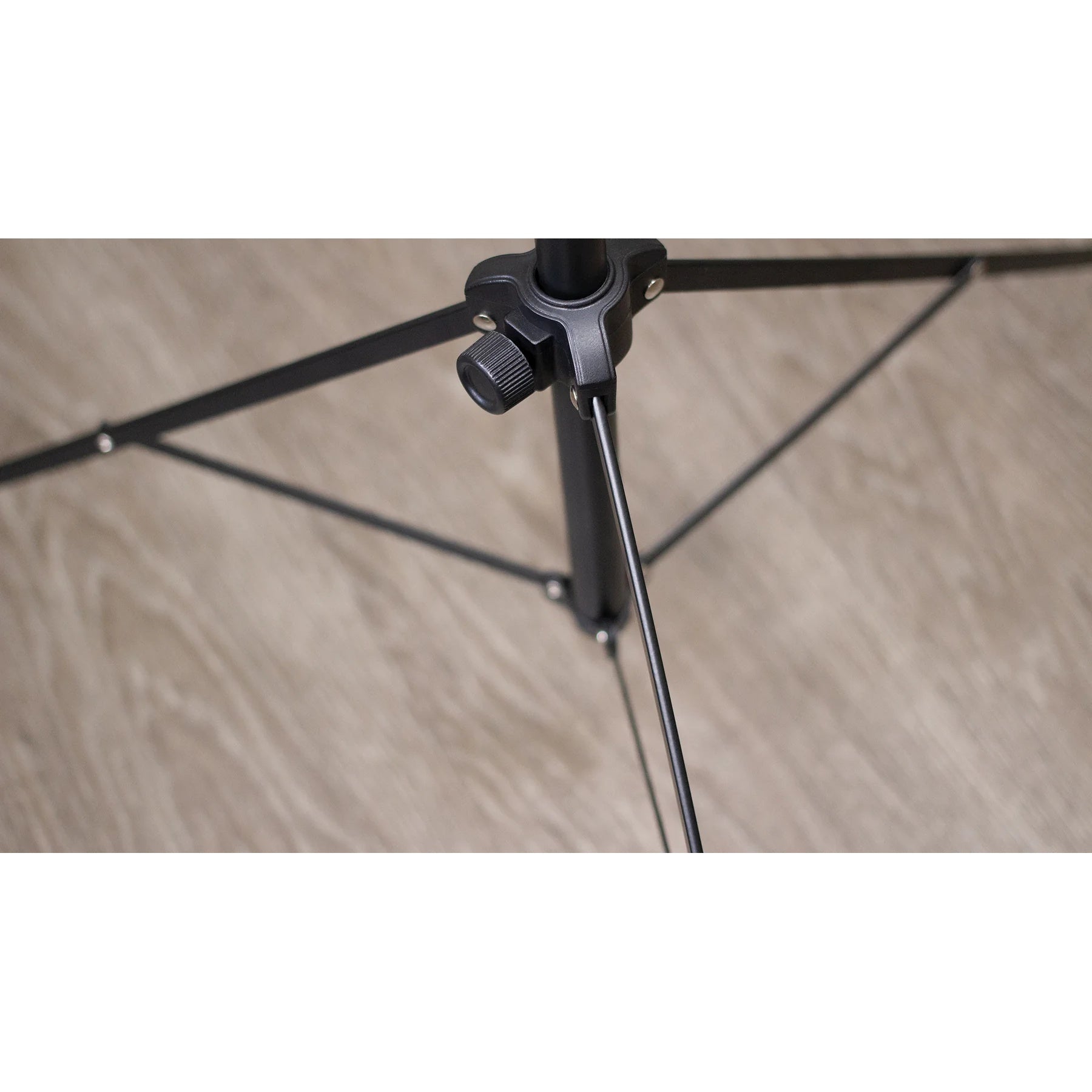 119801_Ultimate-Support-JS-CMS100+-Compact-Music-Stand-With-Carry-Bag_ALT12sqr