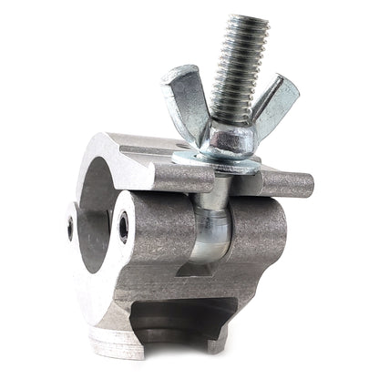 CITTHE 138 aluminum pipe clamp angled three-quarter view showing cast body, side set-screw hole and zinc wing bolt, City Theatrical