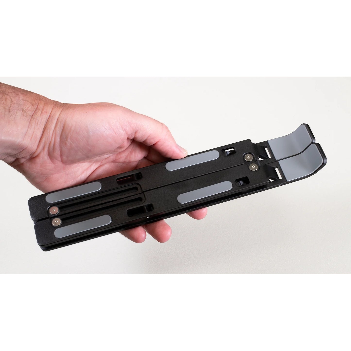 131387_Ultimate-Support-JS-MDS50-Ultra-Compact-Adjustable-Device-Stand_ALT19sqr