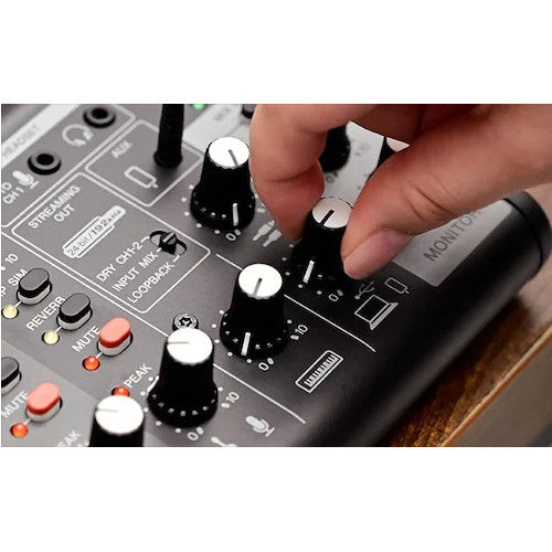 Yamaha AG06MK2 6-Channel Live Streaming USB Mixer lifestyle 2