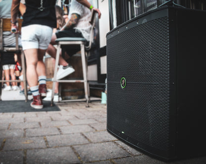 Mackie Thump118S 18-Inch 1400W Powered Subwoofer outside