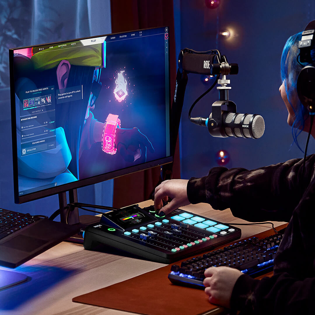 Rode RODECaster Pro II Integrated Audio Production Studio lifestyle 1