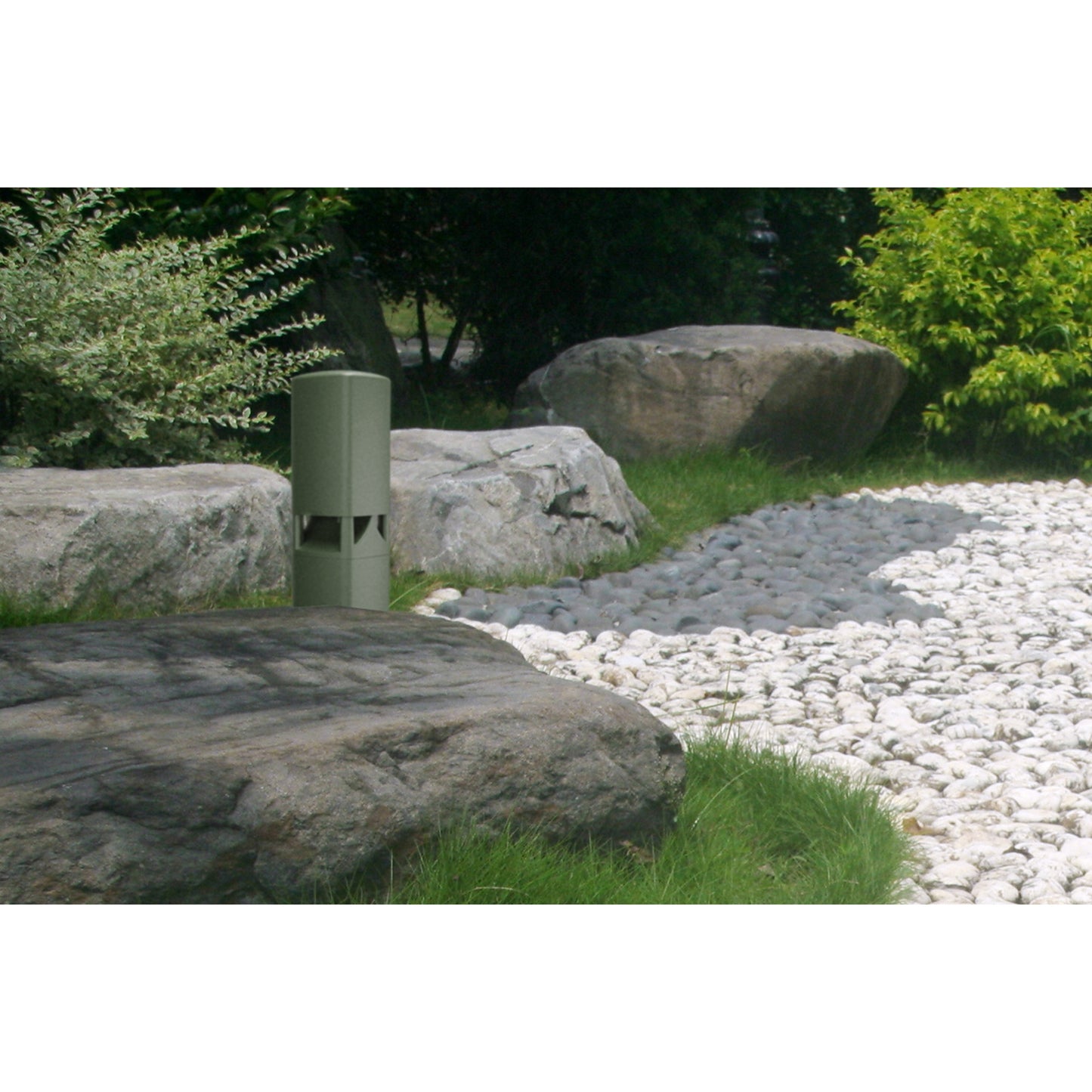 Q-SYS AD-DWL 5.25" Landscape Loudspeaker Bollard Outdoor Speaker | 360°