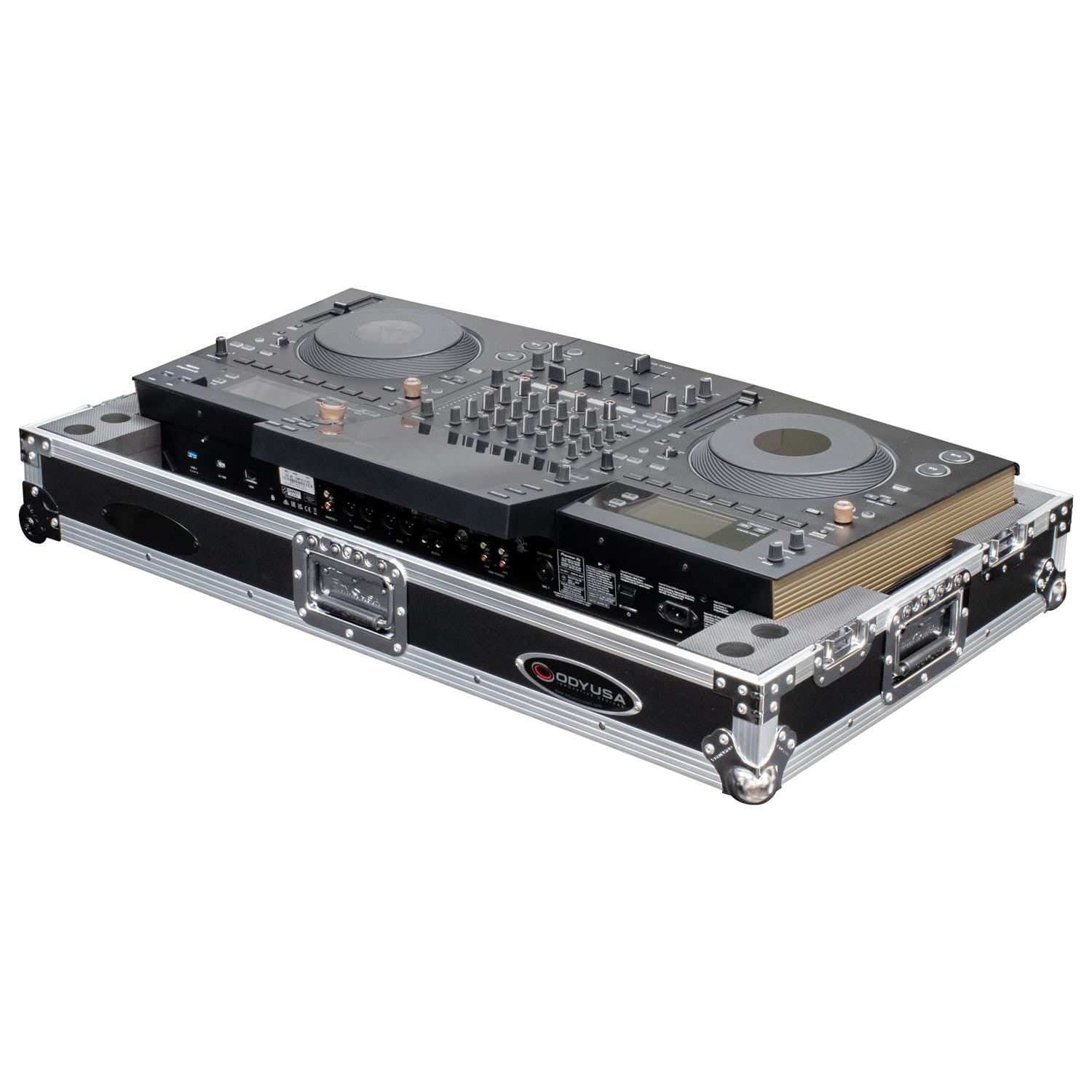 Odyssey FZOPUSQUADCW1 Pioneer DJ OPUS-QUAD 1U Flight Case lifestyle 1