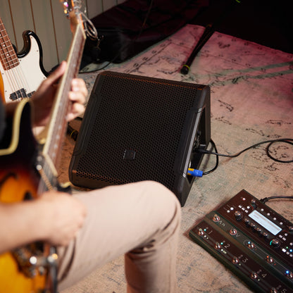 LD Systems MON 10 A G3 10-Inch Powered Stage Monitor lifestyle 3