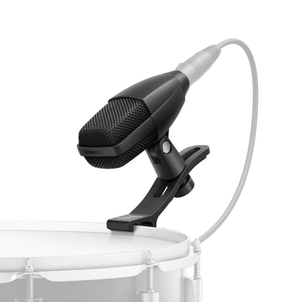 Sennheiser MD 421 KOMPAKT + DRUM CLAMP, mounted