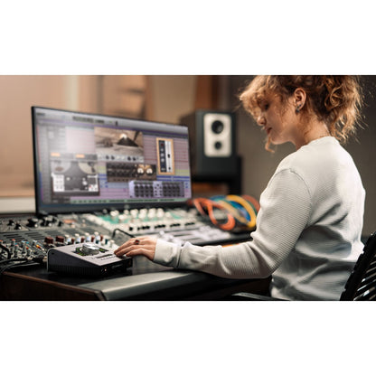 Universal Audio Apollo Twin X DUO Thunderbolt Audio Interface With Gen 2 Conversion | UAD Analog Classics