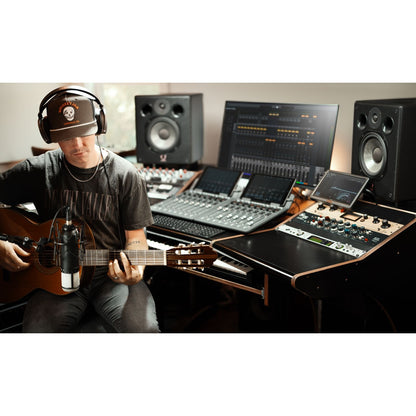 Universal Audio Apollo x8p Gen 2 Audio Interface 16x22 Thunderbolt With HEXA Core DSP | UAD Analog Classics Pro
