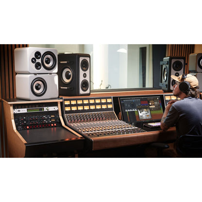 Universal Audio Apollo x16 18x20 Thunderbolt Interface | UAD Complete