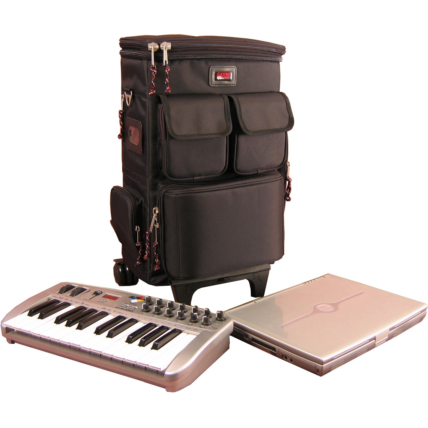 15896_Gator-GK-LT25W-Midi-Controller-And-Laptop-Backpack-Case-With-Wheels_ALT02sqr