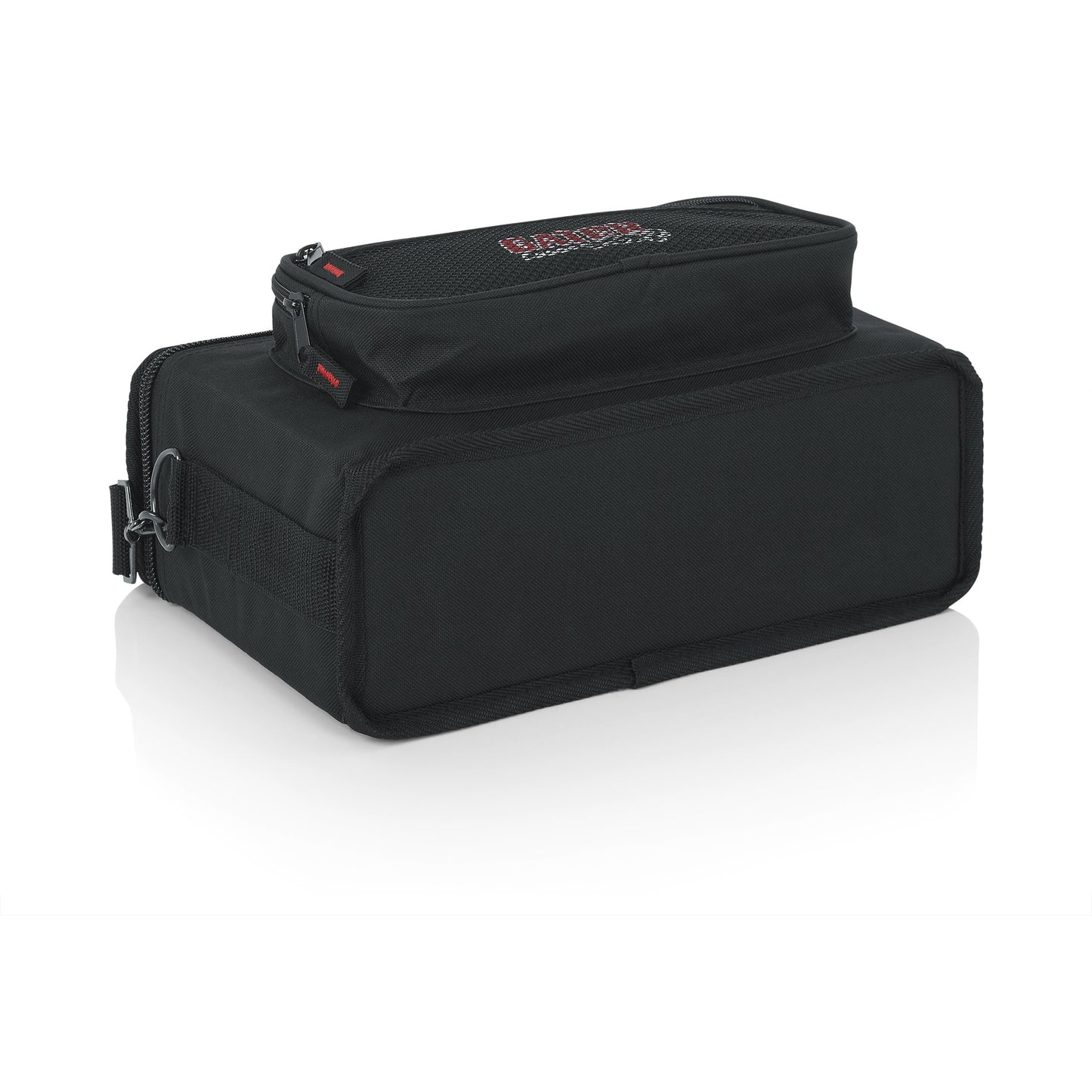 15994_Gator-GM-4-4-Mic-Padded-Carry-Bag-With-Cable-Pockets_ALT06sqr