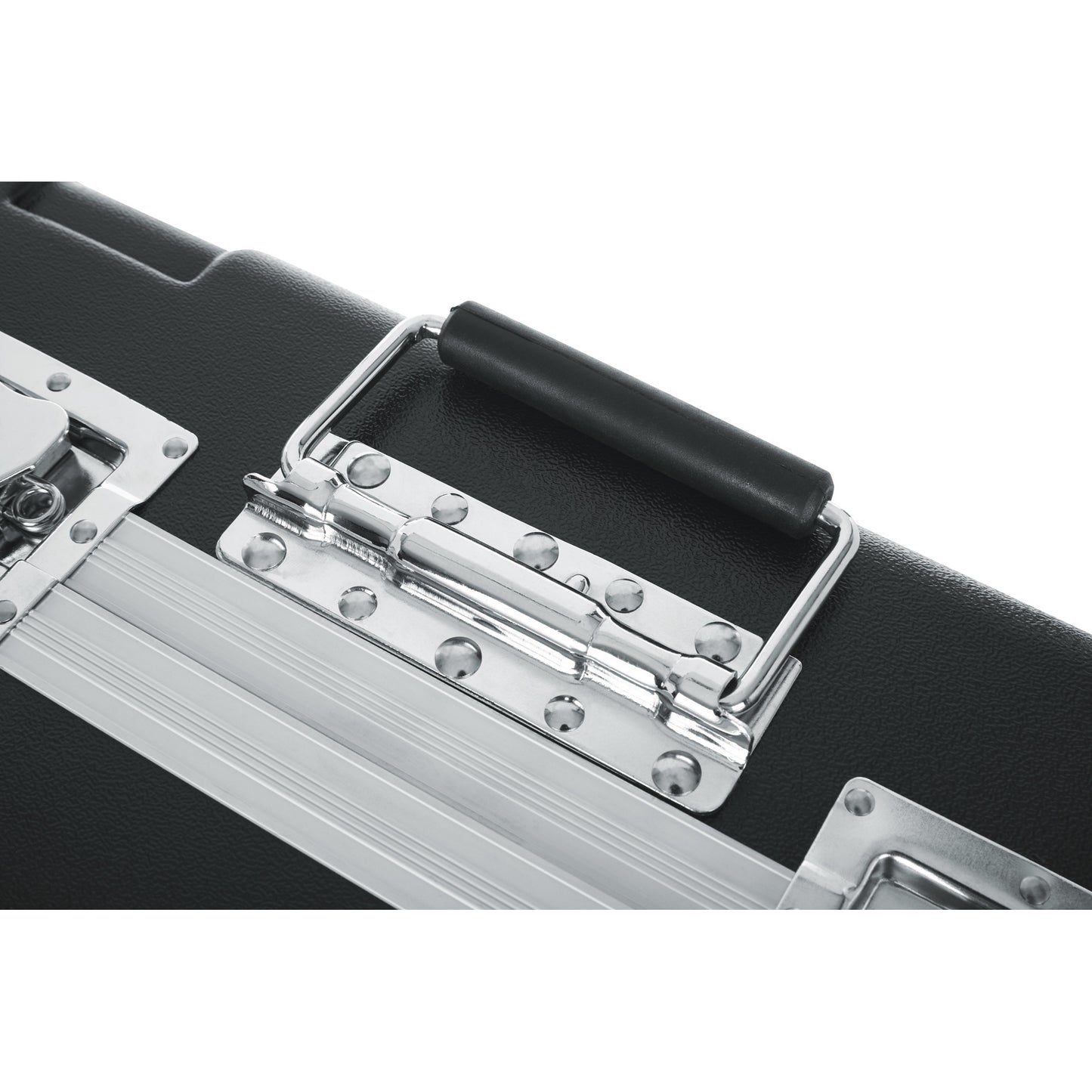 16008_Gator-G-MIX-17X18-Molded-Polyethylene-Mixer-Case-17_-X-18_ALT05sqr