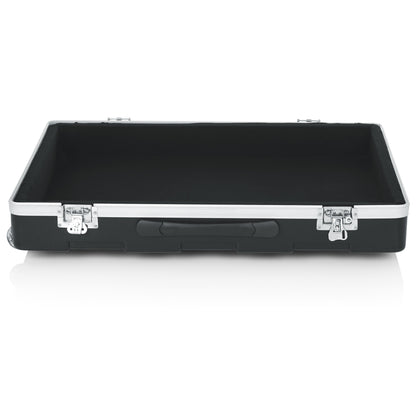 16010_Gator-G-MIX-20X30-20_-x-30_-Polyethylene-Mixer-Case-With-Wheels_ALT04sqr