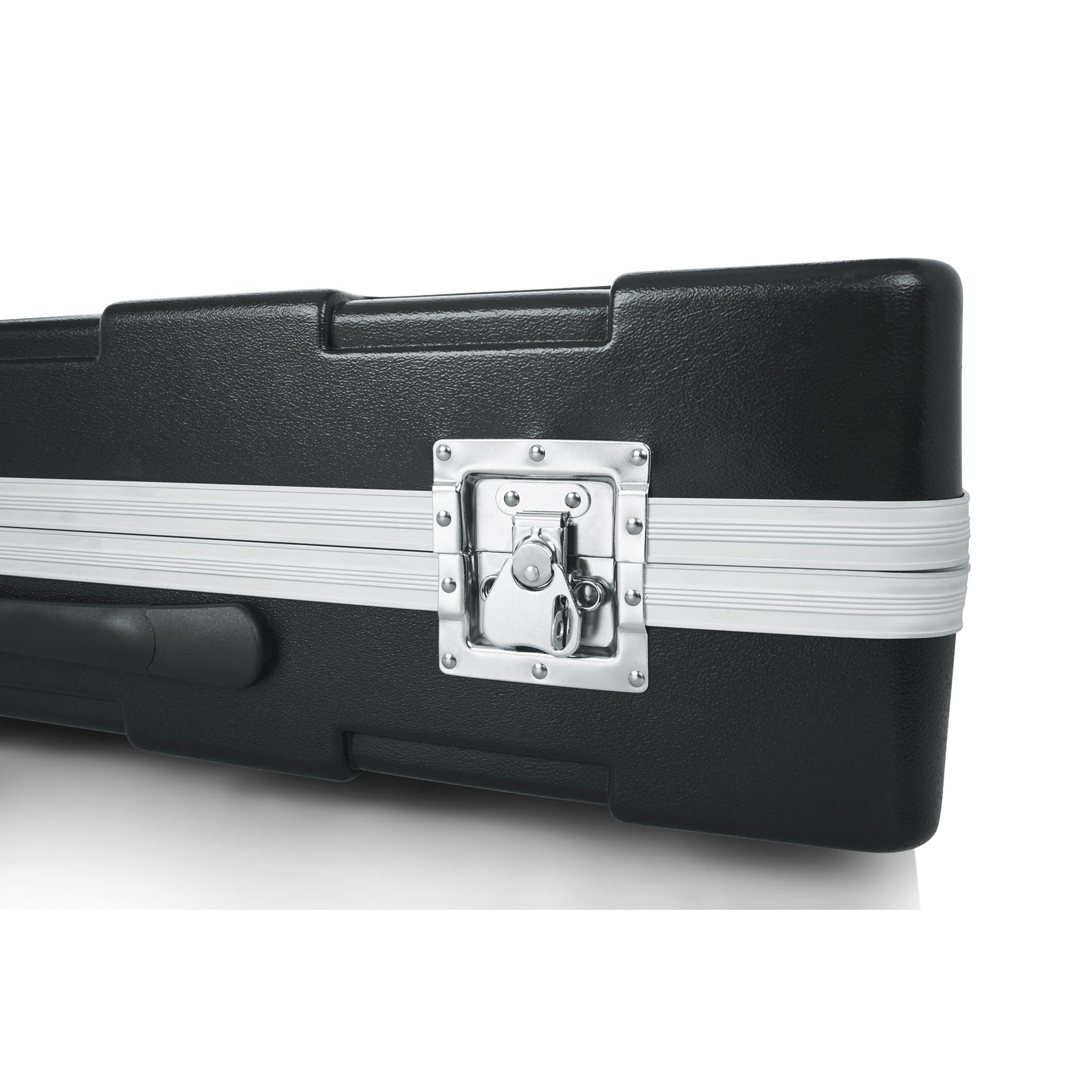 16010_Gator-G-MIX-20X30-20_-x-30_-Polyethylene-Mixer-Case-With-Wheels_ALT08sqr