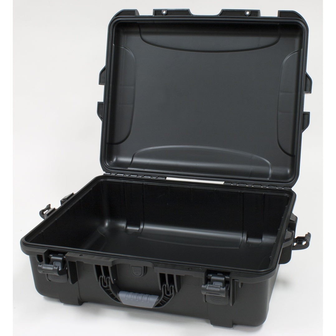 Gator GU-2217-08-WPNF Waterproof Case With No Foam | 22" x 17" x 8.2"