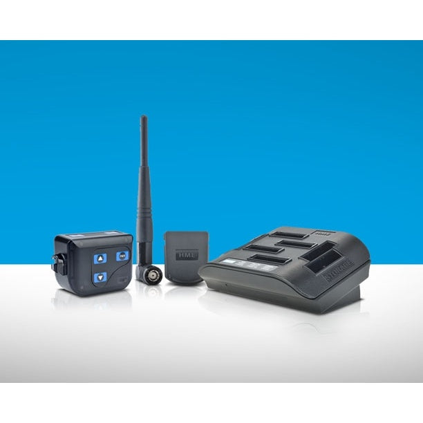 201902_Clear-Com-G28493-1-Flat-Patch-Antenna-Kit-for-DX-Wireless-Systems_ALT01sqr