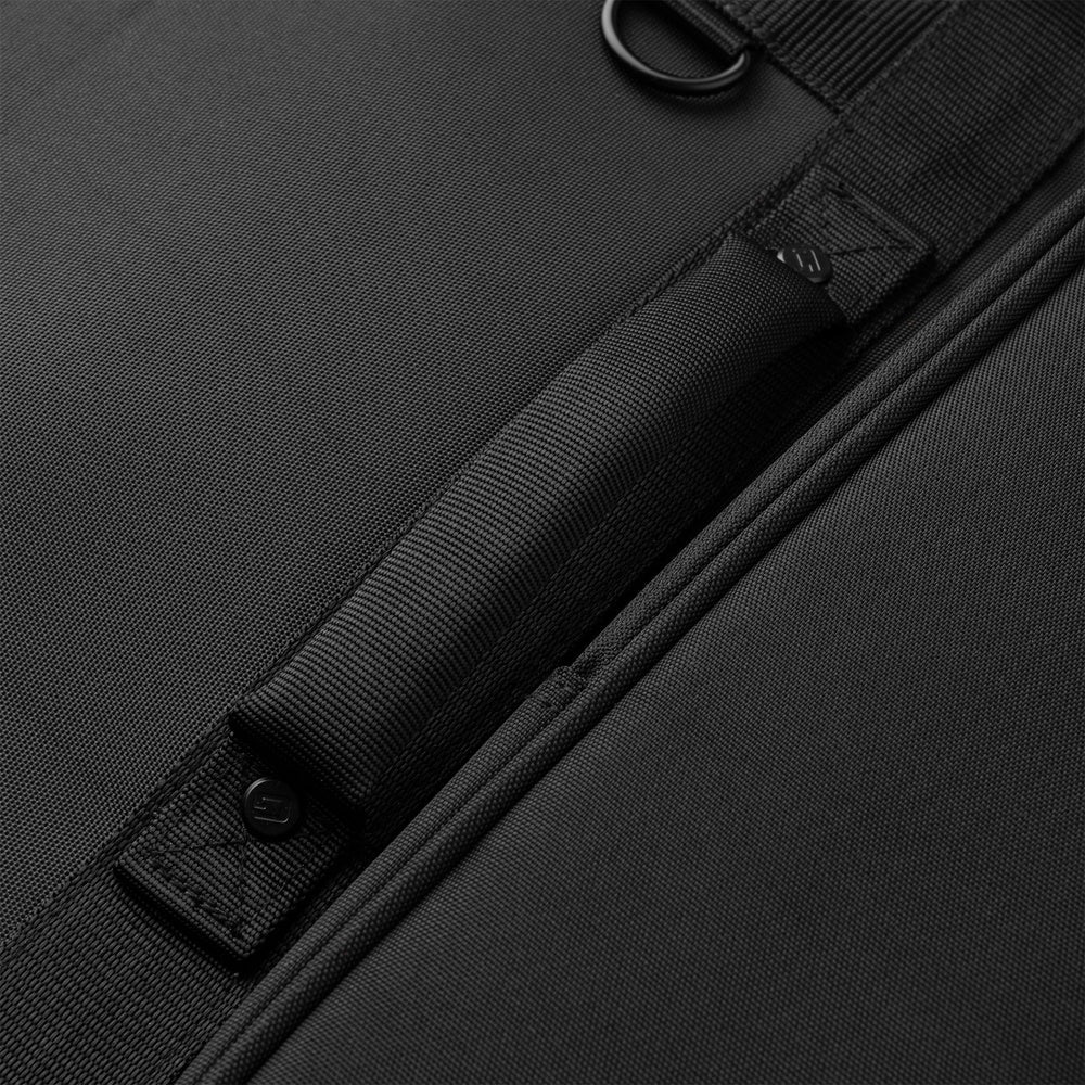 Gator G-ICONDJ-MD-BP ICON Series DJ Controller Bag | Medium