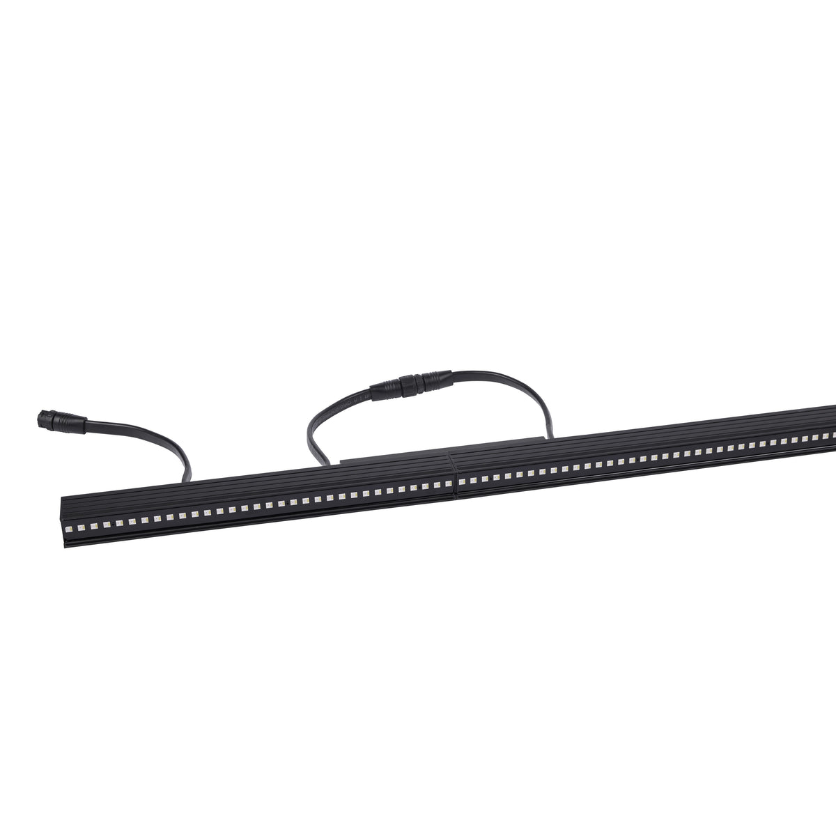 VDO Sceptron XB battens linked end to end with hybrid power and data jumper cable, Martin Lighting