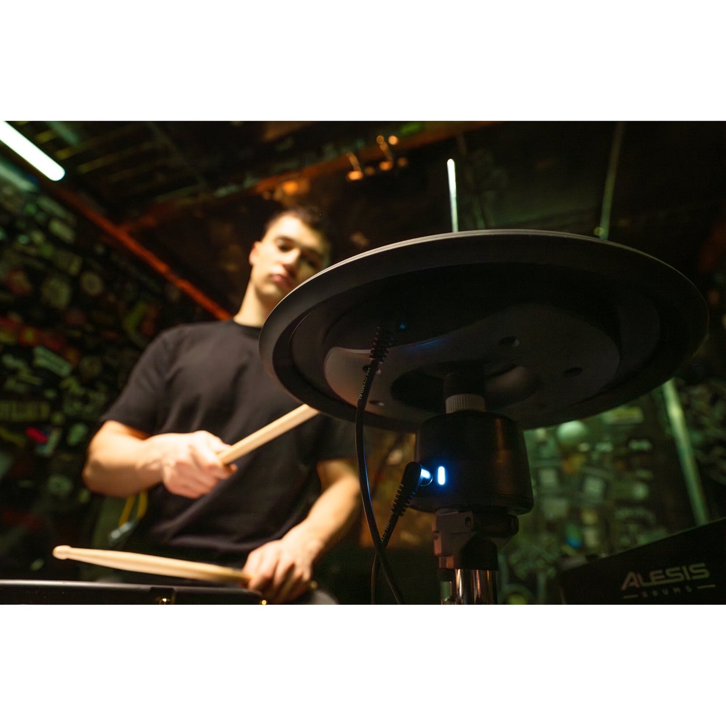 Alesis STRATACLUBXUS 7-Piece E-Drum Kit With Touchscreen Module