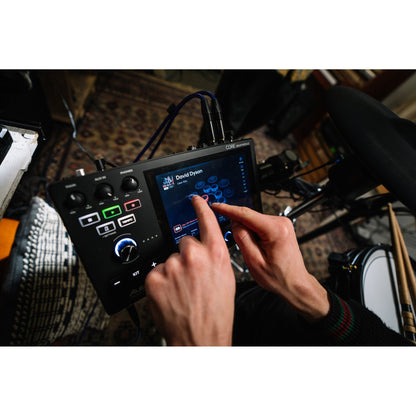 Alesis STRATACLUBXUS 7-Piece E-Drum Kit With Touchscreen Module