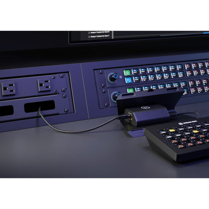 207950_Elgato-10GBW9901-Stream-Deck-Ethernet-Network-Dock_ALT07sqr