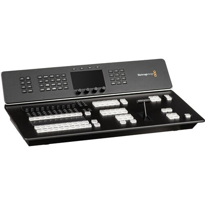 208675_Blackmagic-Design-BMD-SWATEMTVSTA_HD08_2-ATEM-Television-Studio-HD8-Switcher-With-2TB-Storage_ALT04sqr