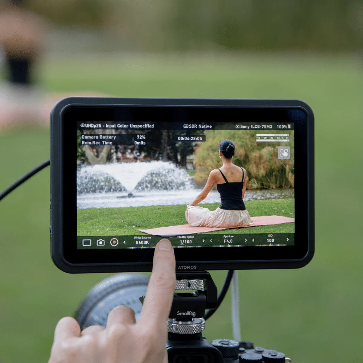 209024_Atomos-ATOMSHB005-Shinobi-7-II-HDR-On-Camera-Monitor_ALT06sqr