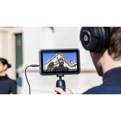 209024_Atomos-ATOMSHB005-Shinobi-7-II-HDR-On-Camera-Monitor_ALT07sqr