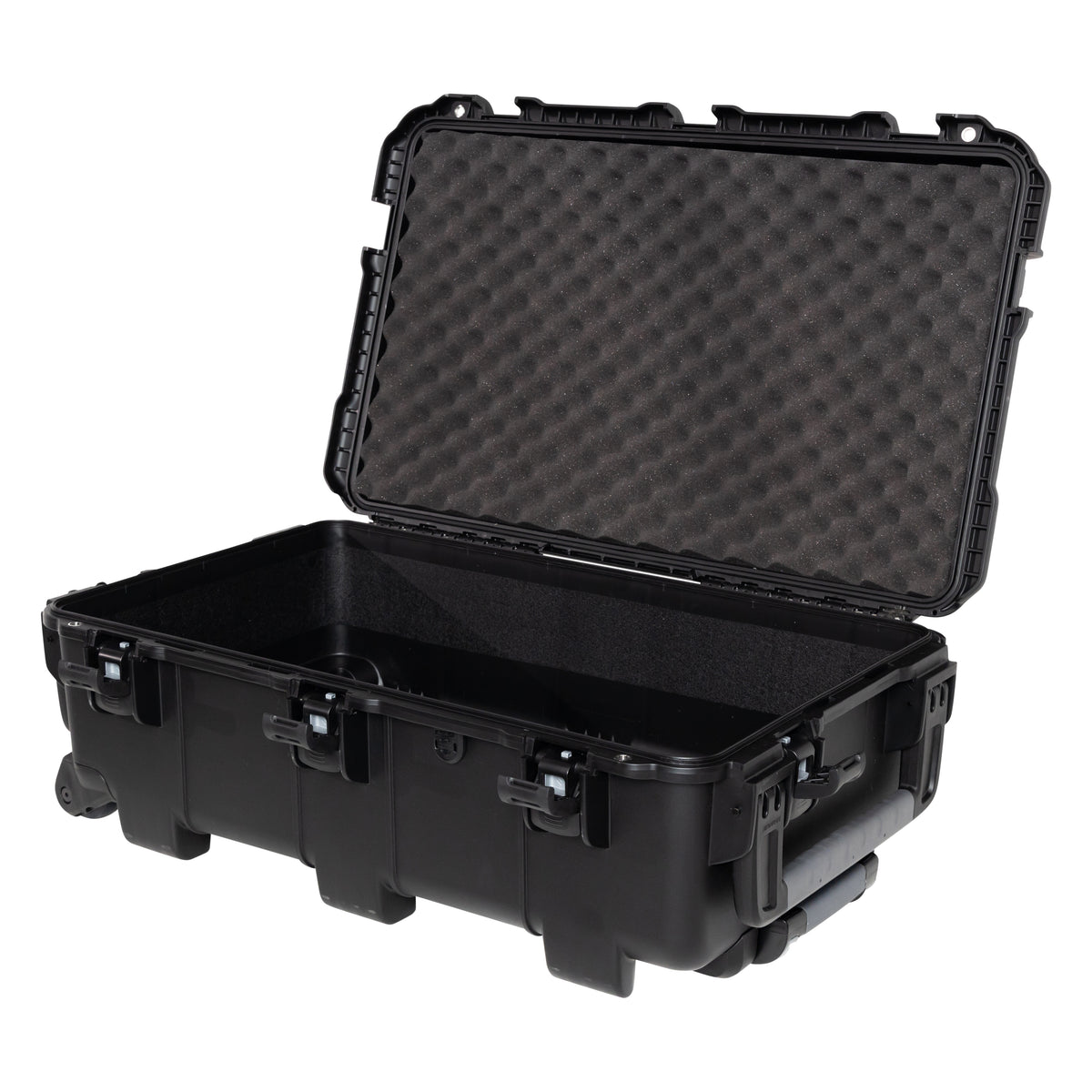 GU-2816-09-WPNF waterproof case open showing egg-crate foam in the lid, empty lower compartment and three front latches, Gator