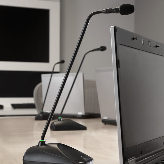 Shure MX415 15-Inch Gooseneck Microphone lifestyle