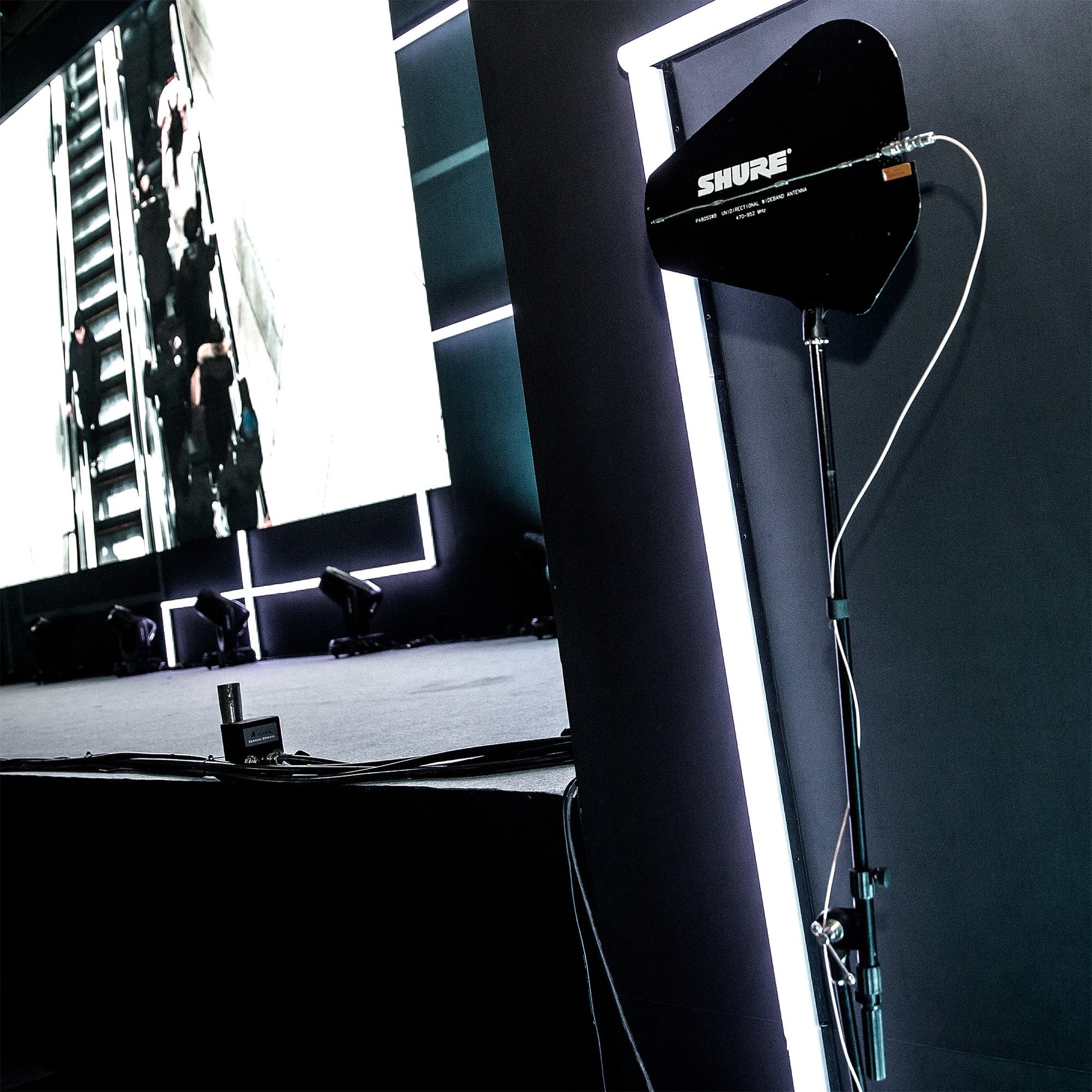 Shure PA805 Directional Antenna lifestyle